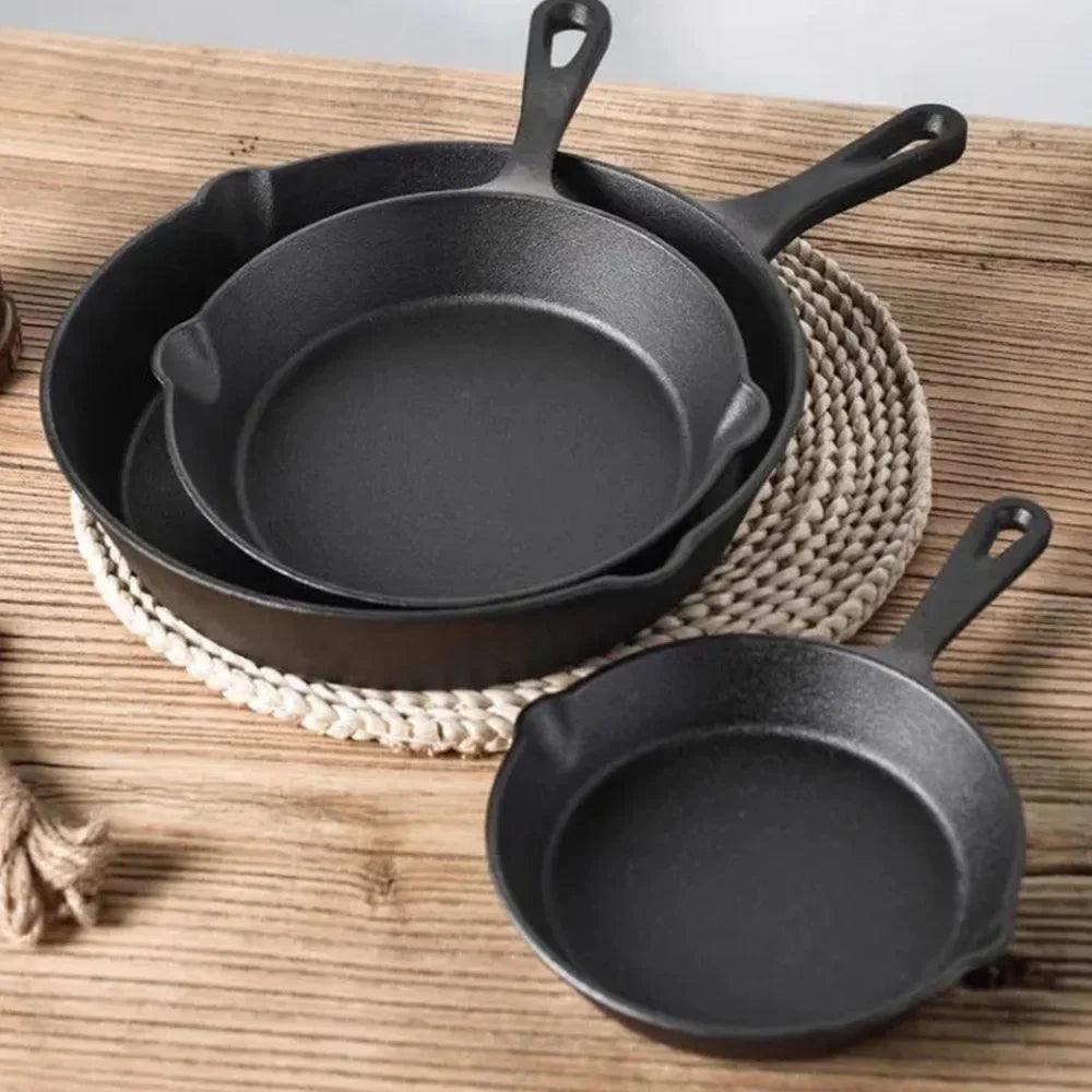 Gietijzeren Koekenpannenset 3-delig 16-20-26cm Inductie Gasfornuis Ongecoat Braadpan Omeletpan Roerbakpan Zwart | Sansoti 2