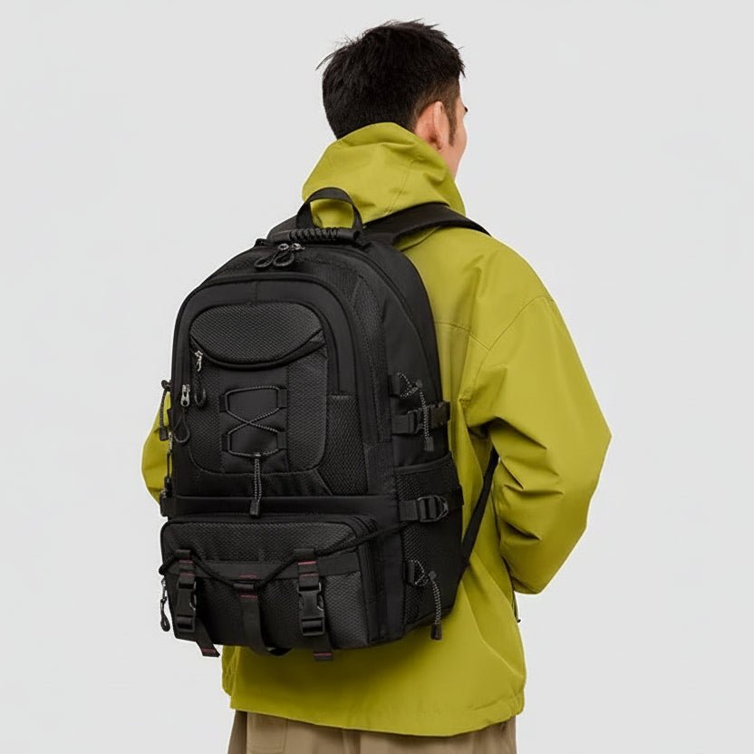 HIKENZO – Waterdichte wandelrugzak van 20-35 liter met ondersteunend ontwerp en reisklare opbergruimte 8