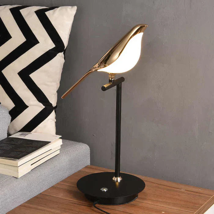 Lámpara de pared Auralite – Diseño magnético, LED regulable y acabado de lujo en cuatro estilos
