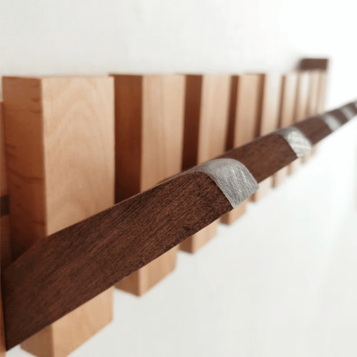 Houten Piano Wandkapstok – Massief Hout met Intrekbare Haken 8
