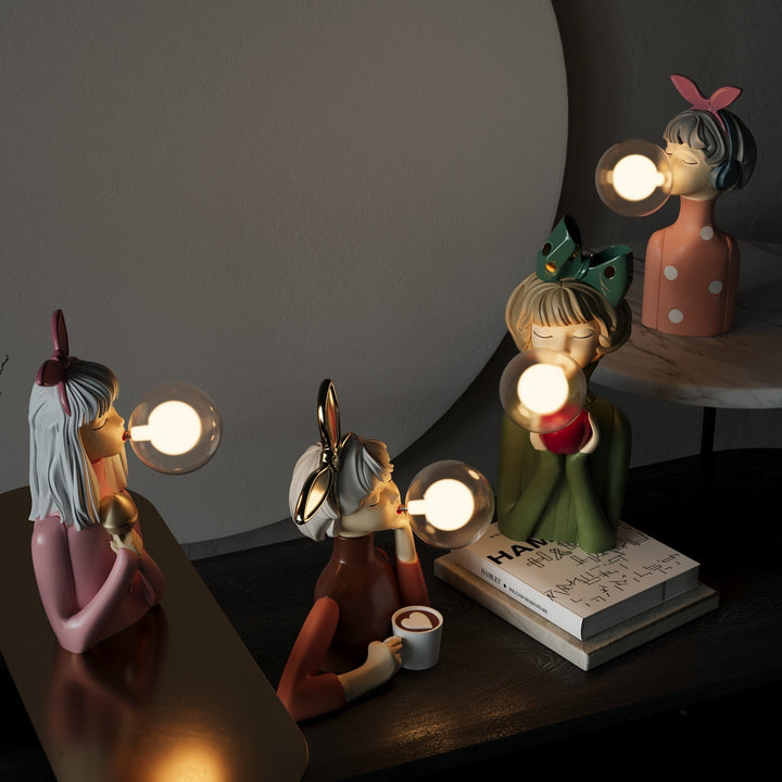Lámpara de mesa Ardenza SophiLux – Base de madera, pantalla textil y elegancia atemporal