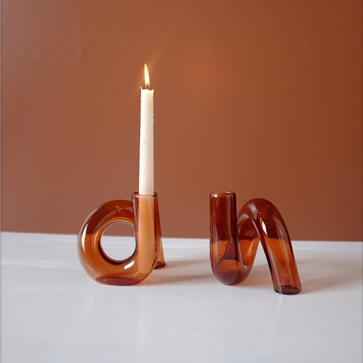 Jarrón de vidrio Aurevio con diseño de asa – Borosilicato, tintado y duradero