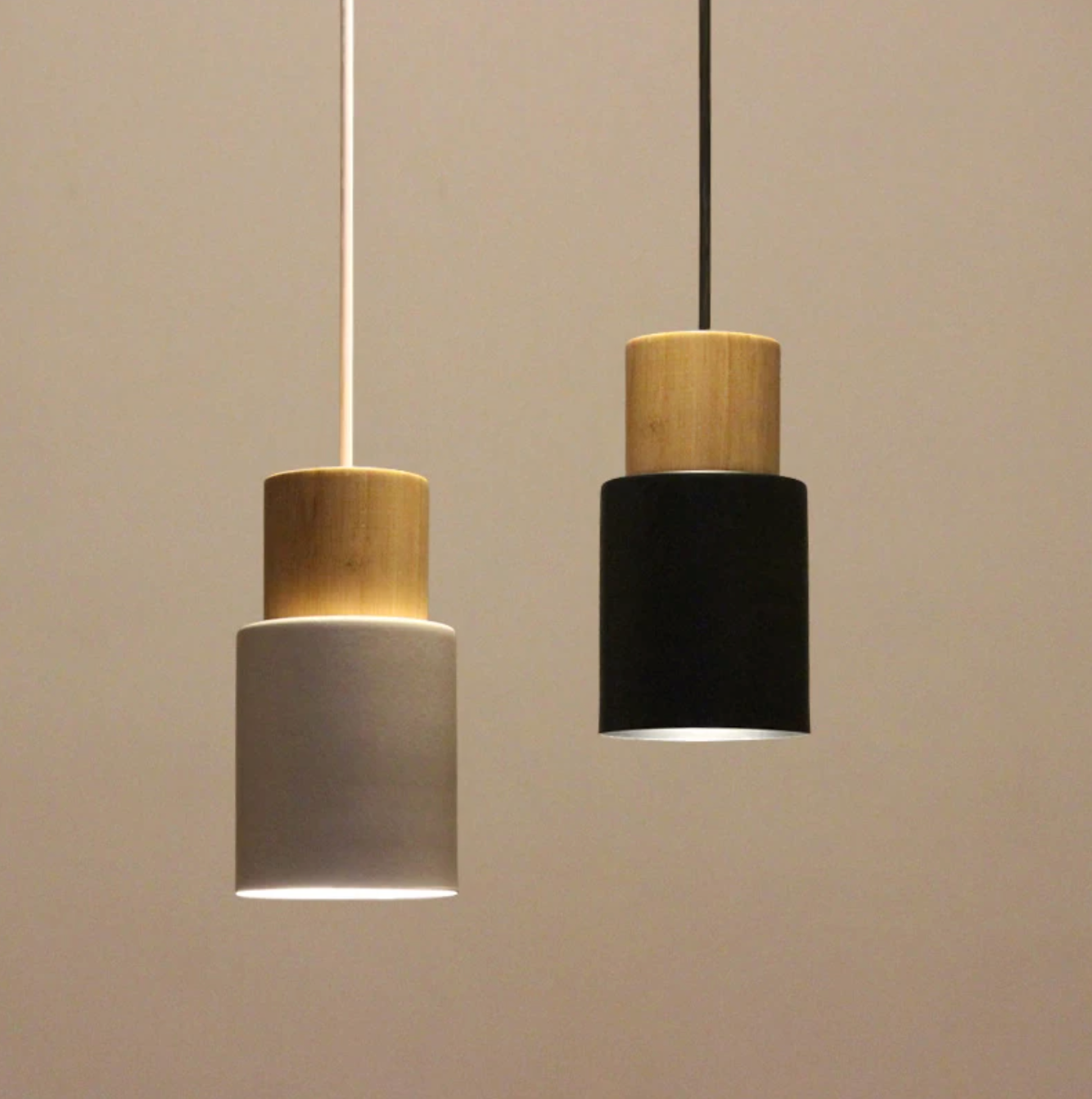 Ingrid Cylinder Hanglamp – Metaal & Houten Accent, Verstelbaar Snoer