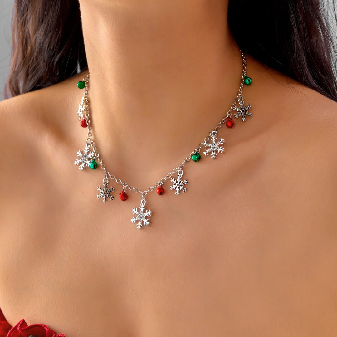 Pulsera de Navidad Aurevienne – Pulsera Ajustable con Copo de Nieve y Cascabeles, Regalo Festivo y Elegante
