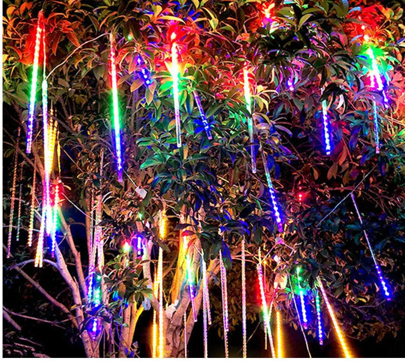 Luminova LED Meteorenregen Verlichting – Waterdichte Buitenverlichting met 8 Buisjes, 30/50 cm, Energiezuinig & Sfeervol Design