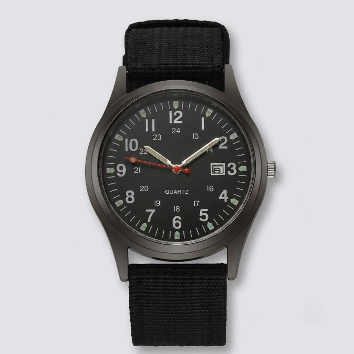 Militair herenhorloge – Analoog outdoorhorloge met nylon band en datumaanduiding 0