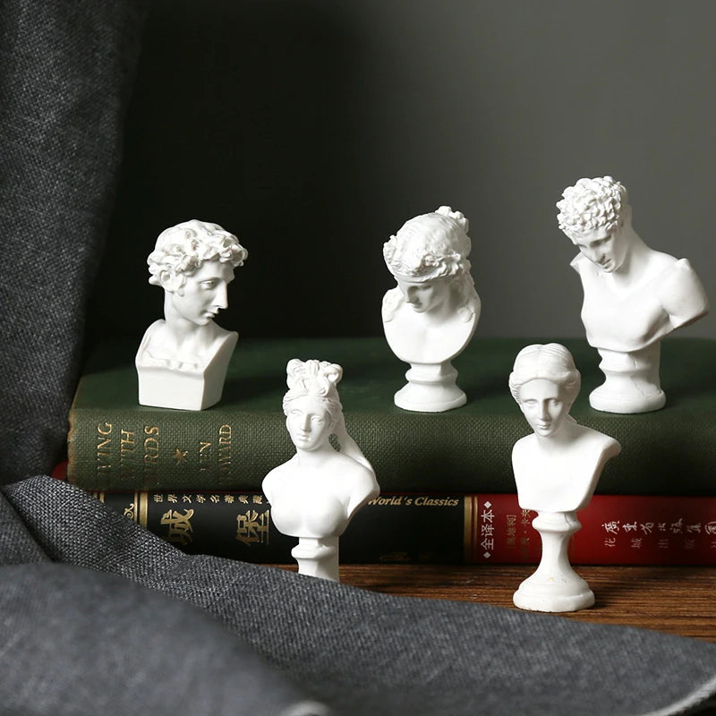 Miniatuur Beeldje van Griekse Mythologie – Gedetailleerde Buste voor Kamerdecoratie 3