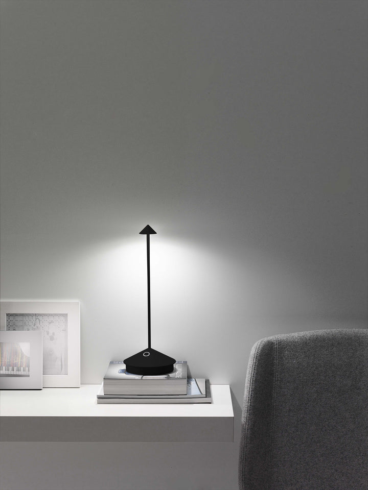 Lumora – LED Tafellamp Draadloos Oplaadbaar IP54 Binnen &amp; Buiten