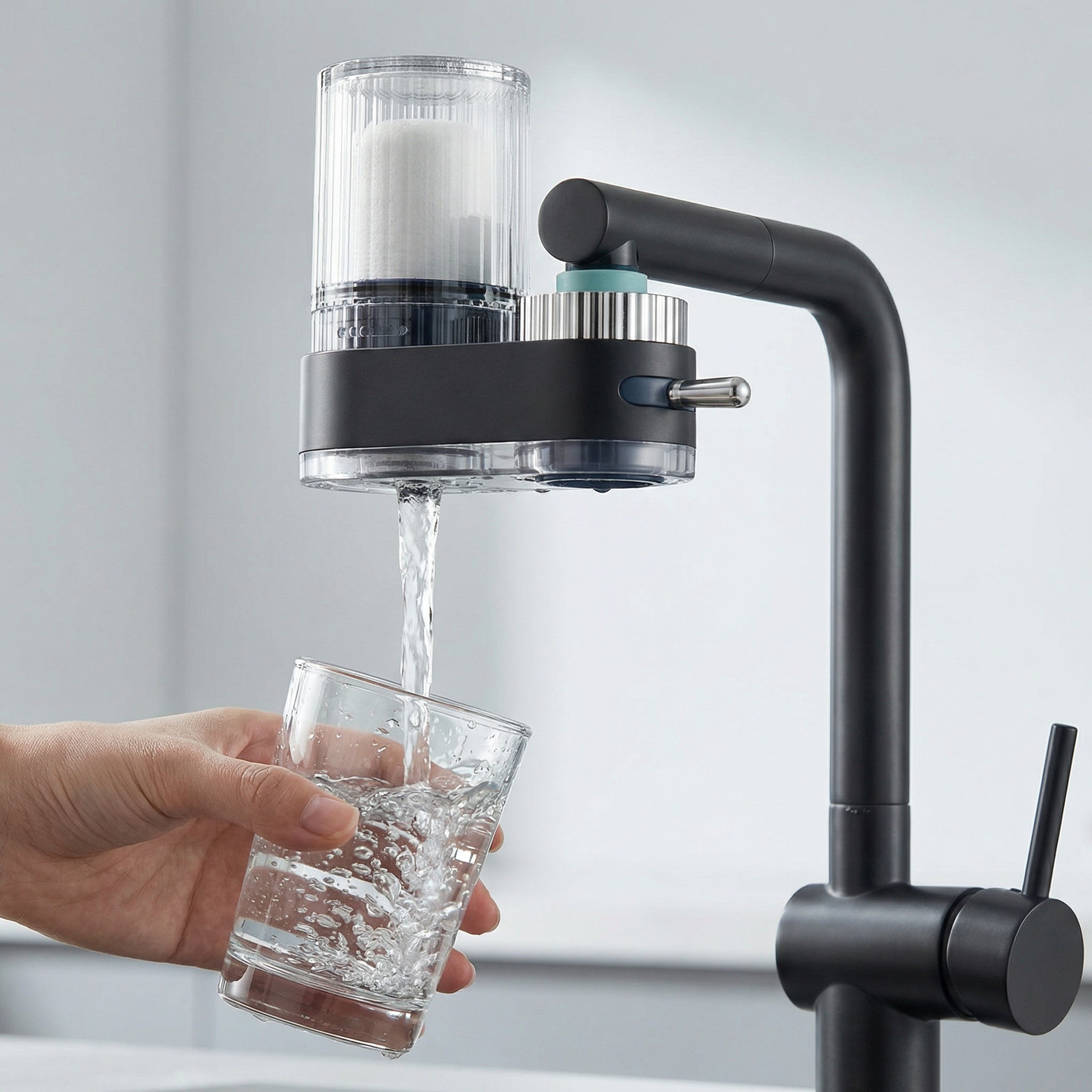 AuraEco – Filtre d'aigua de l'aixeta contra la calç i les impureses – Sostenible i senzill