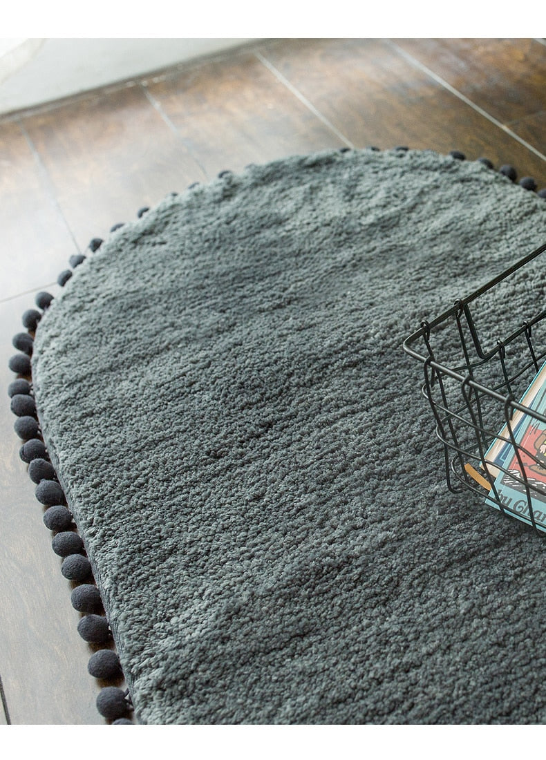 CasaLino Ovaal Vloerkleed – Zacht Polyester met Pompons & Antislip Onderzijde