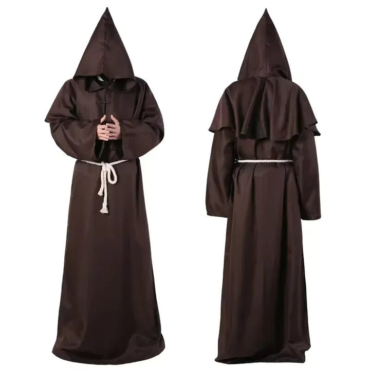 Priester Outfit 2