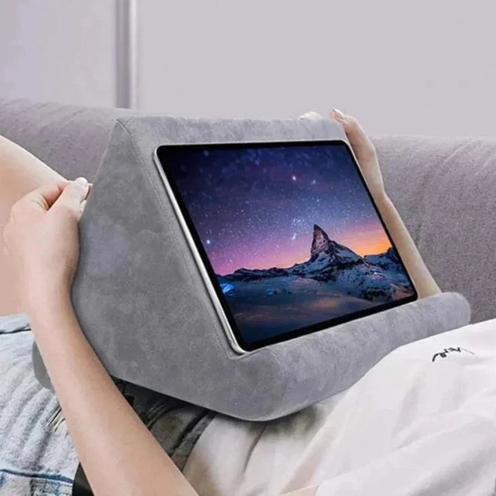 ReadRest | Comfortabele Tablet &amp; E-Reader Kussenstandaard - Ergonomische Zachte Schuimstandaard voor Handenvrij Lezen &amp; Kijken 0