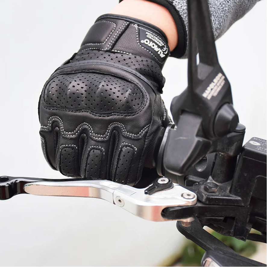 Retro Geperforeerde Motorhandschoenen Heren van Geitenleer Voor Zomergebruik 2