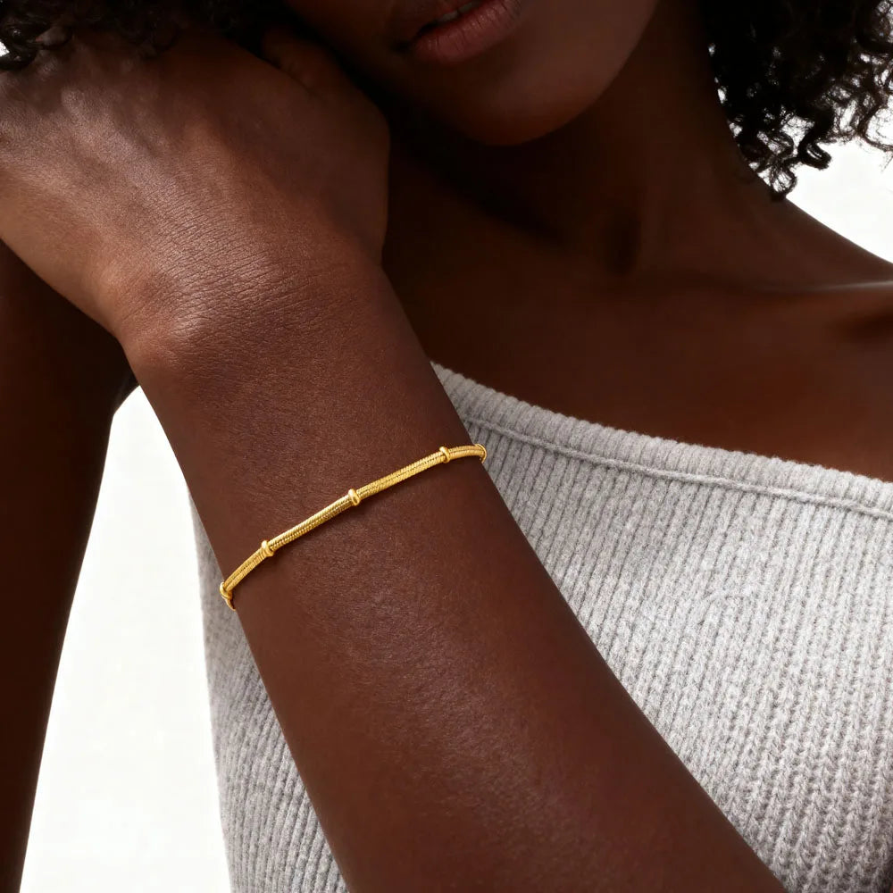Cadena de serpiente para mujer: pulsera o collar de acero inoxidable en color dorado