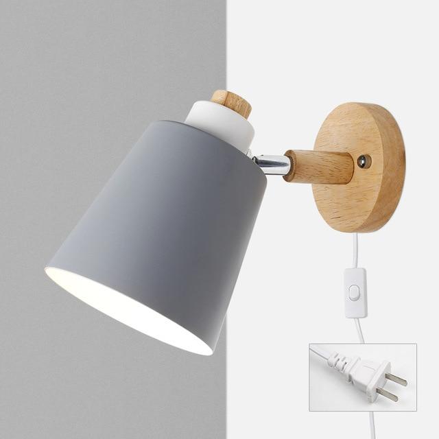 Nordura Leeslamp met Stekker – Verstelbare Kap en Houten Wandplaat