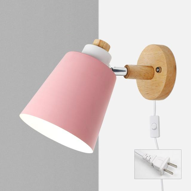 Nordura Leeslamp met Stekker – Verstelbare Kap en Houten Wandplaat