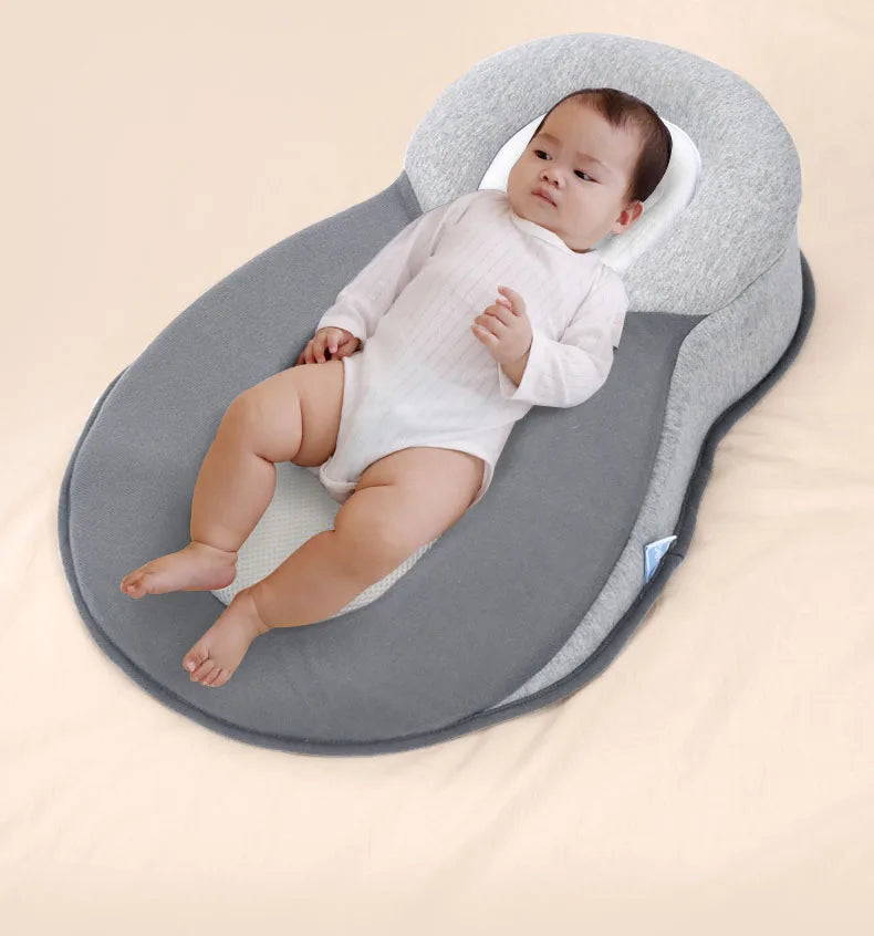 BabyEase Almohada Ergonómica – Previene Cabeza Plana (0–6 Meses)