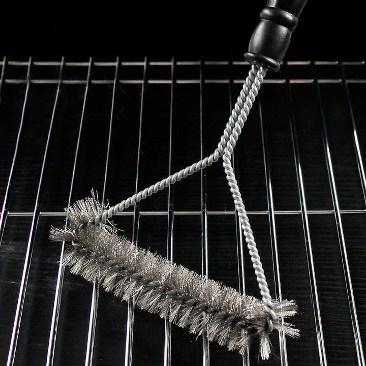 FLAMEBRUSH – Stainless Steel Grill Brush for Barbecue Cleaning Vestragear