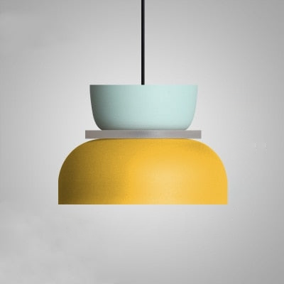 Lámpara colgante Lunora Saturn Halo – Aluminio moderno con acento colorido