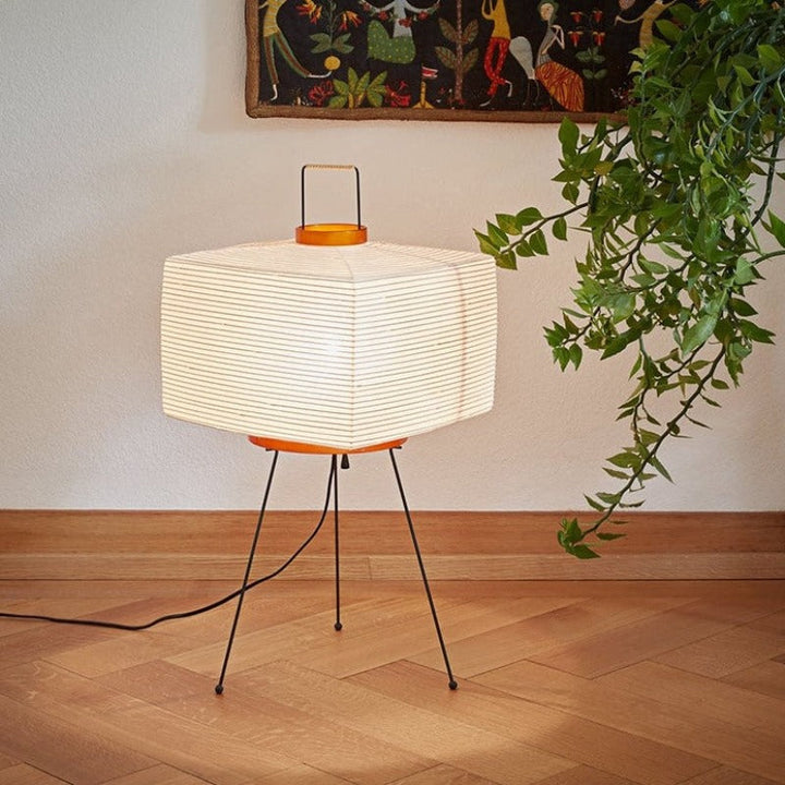 Lámpara de pie Yukari – Diseño japonés Wabi-Sabi con pantalla de papel de arroz y luz LED cálida