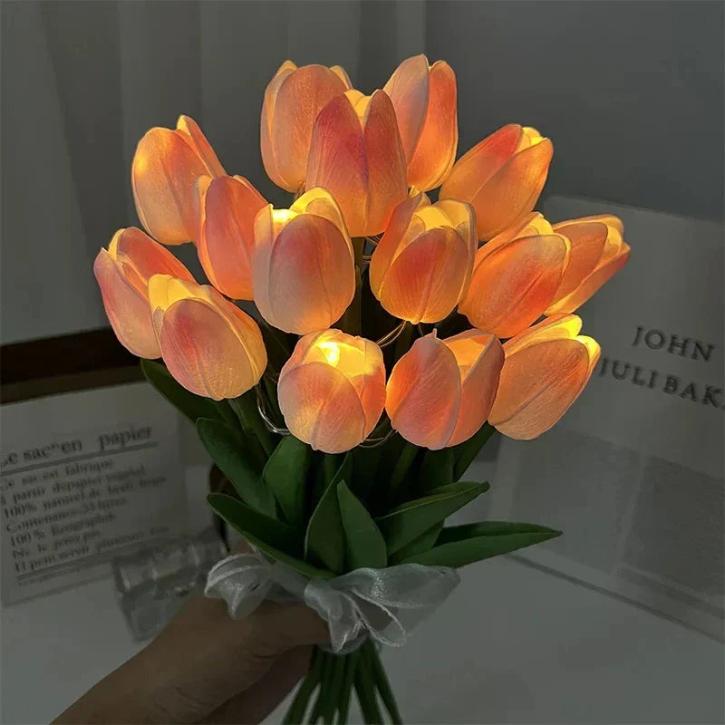 FloraShine – Lámpara de tulipán LED con luz cálida – Portátil y decorativa