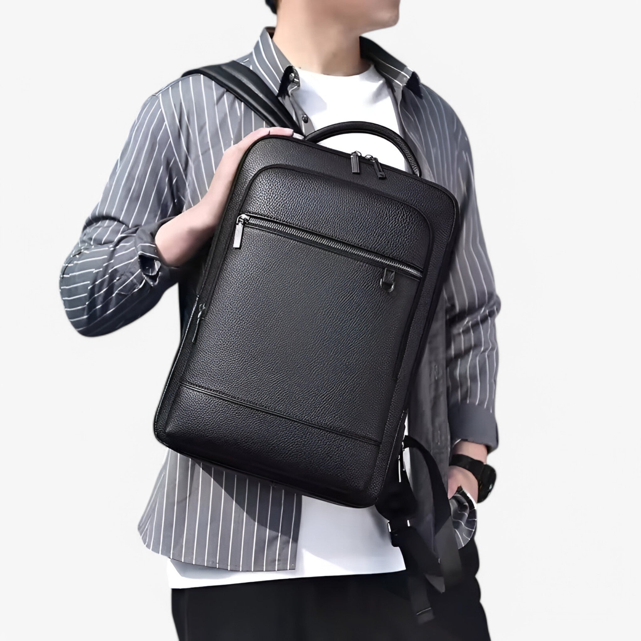 Mochila de cuero con USB y compartimento para portátil – Elegante y funcional para hombres