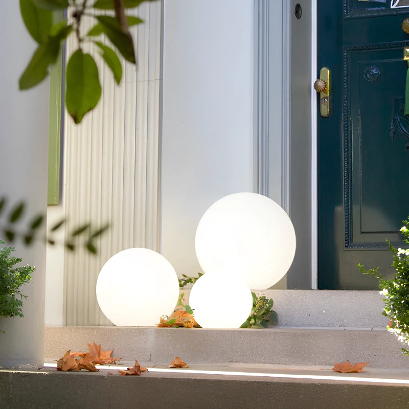 GlowSphere – Lampada da giardino sferica con 16 colori e telecomando