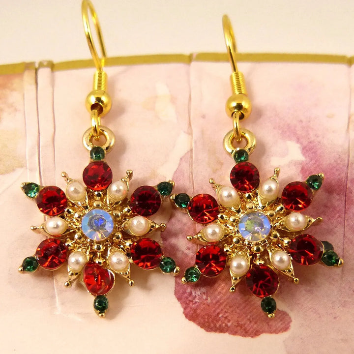 Pendientes Noellea Copo de Nieve y Árbol de Navidad – Diseño de Strass y Perla, Ligero y Festivo para las Fiestas