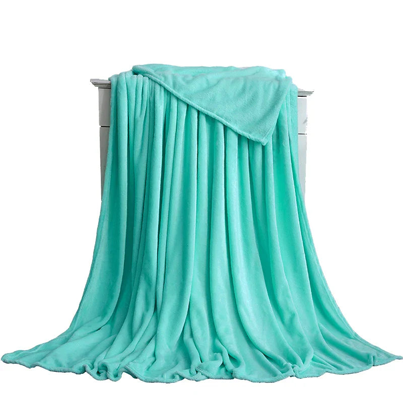 CuddleNest – Manta de forro polar coral ligera – Bebé, sofá y cama