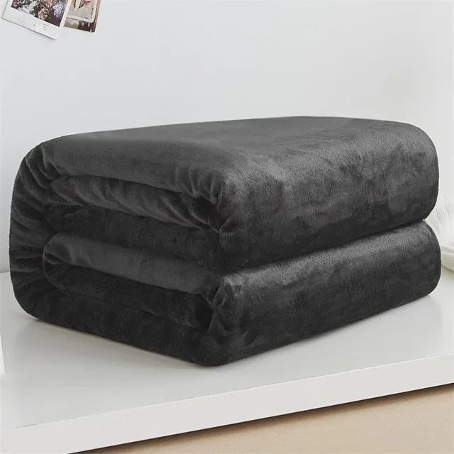 CuddleNest – Manta de forro polar coral ligera – Bebé, sofá y cama