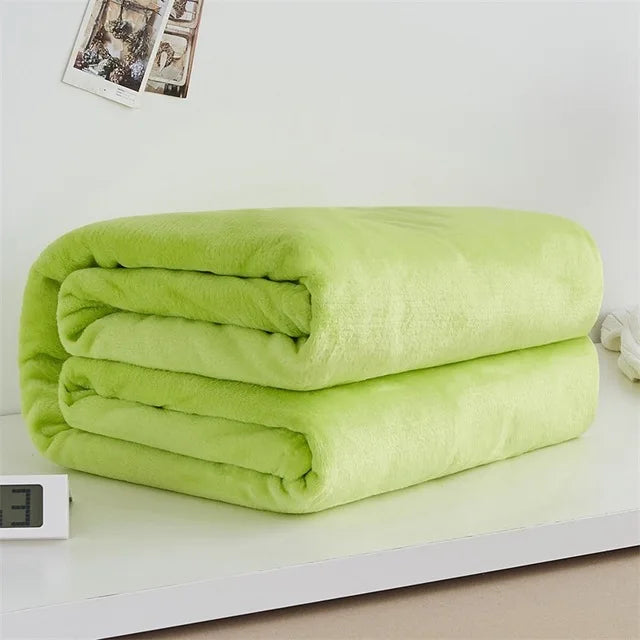 CuddleNest – Manta Coral Leve – Bebé, Sofá e Cama