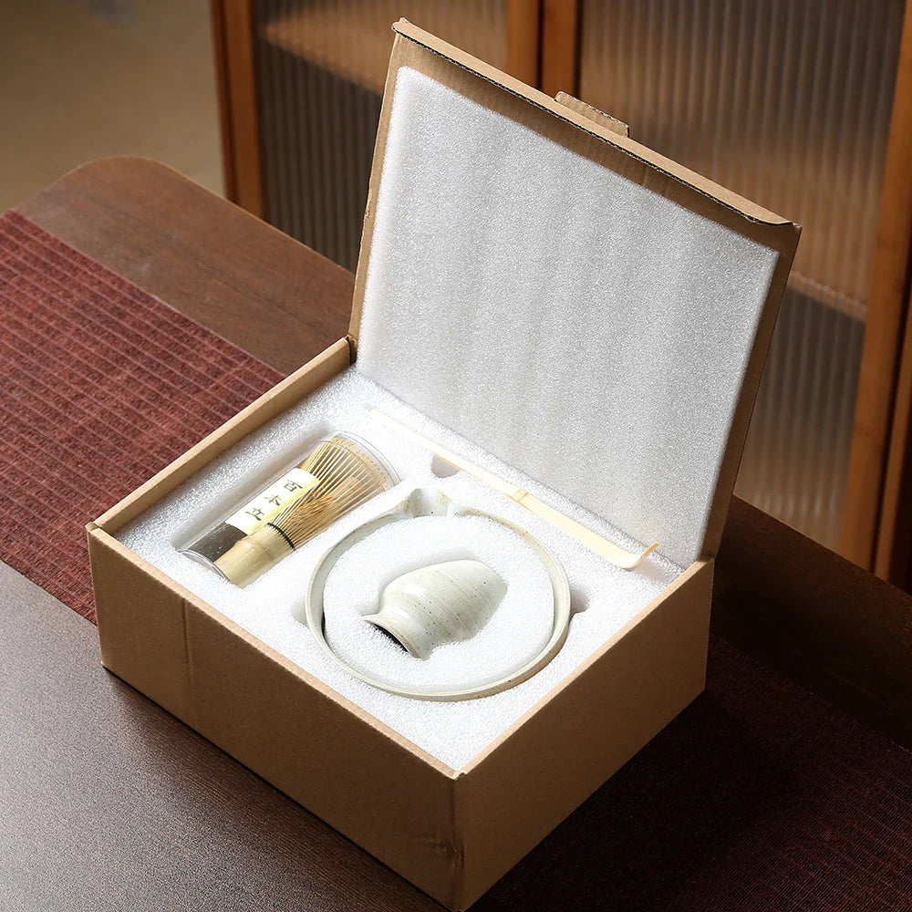 Matchora Japanse Matcha Set – 4-Delige Japanse Theeset van 100% Bamboe met Kom, Garde, Schep & Houder