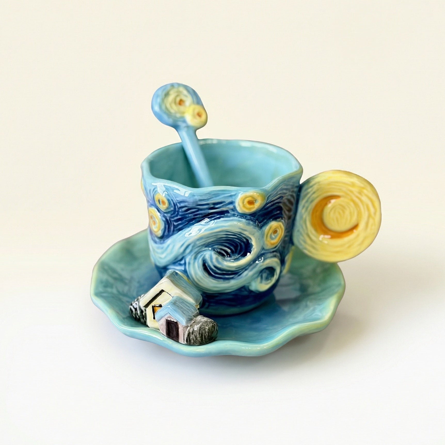 Keramische Kop & Schotel Set – Handgeschilderde 3D Mok met Lepel Vestragear