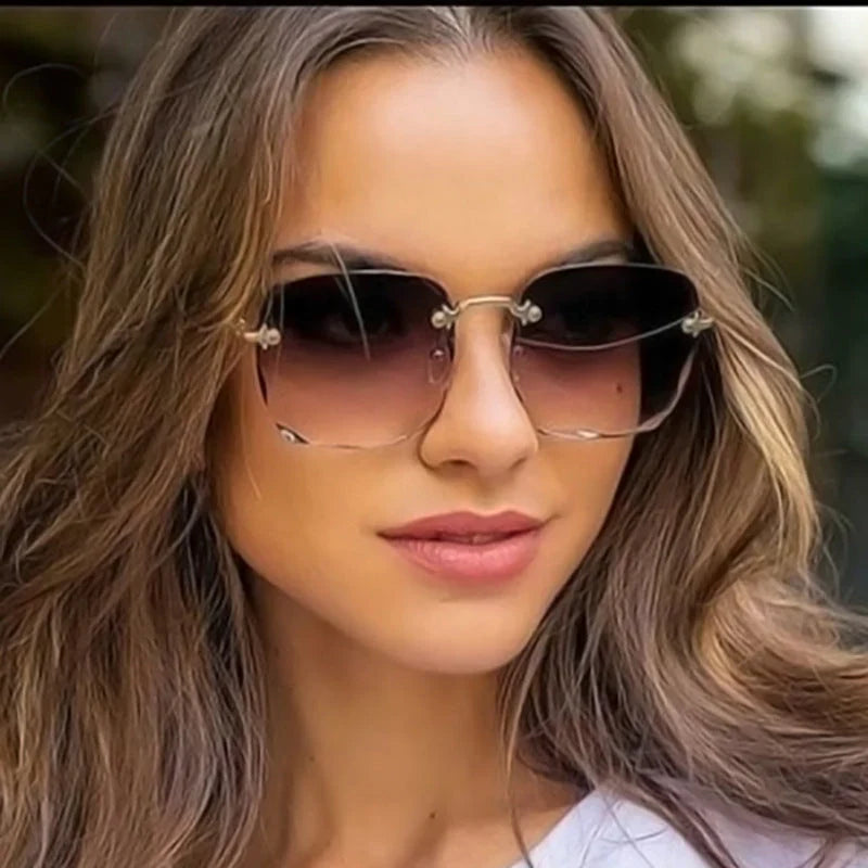 Trendy Rimless Sunglasses with UV400 Protection in Vintage Style – Clea 0