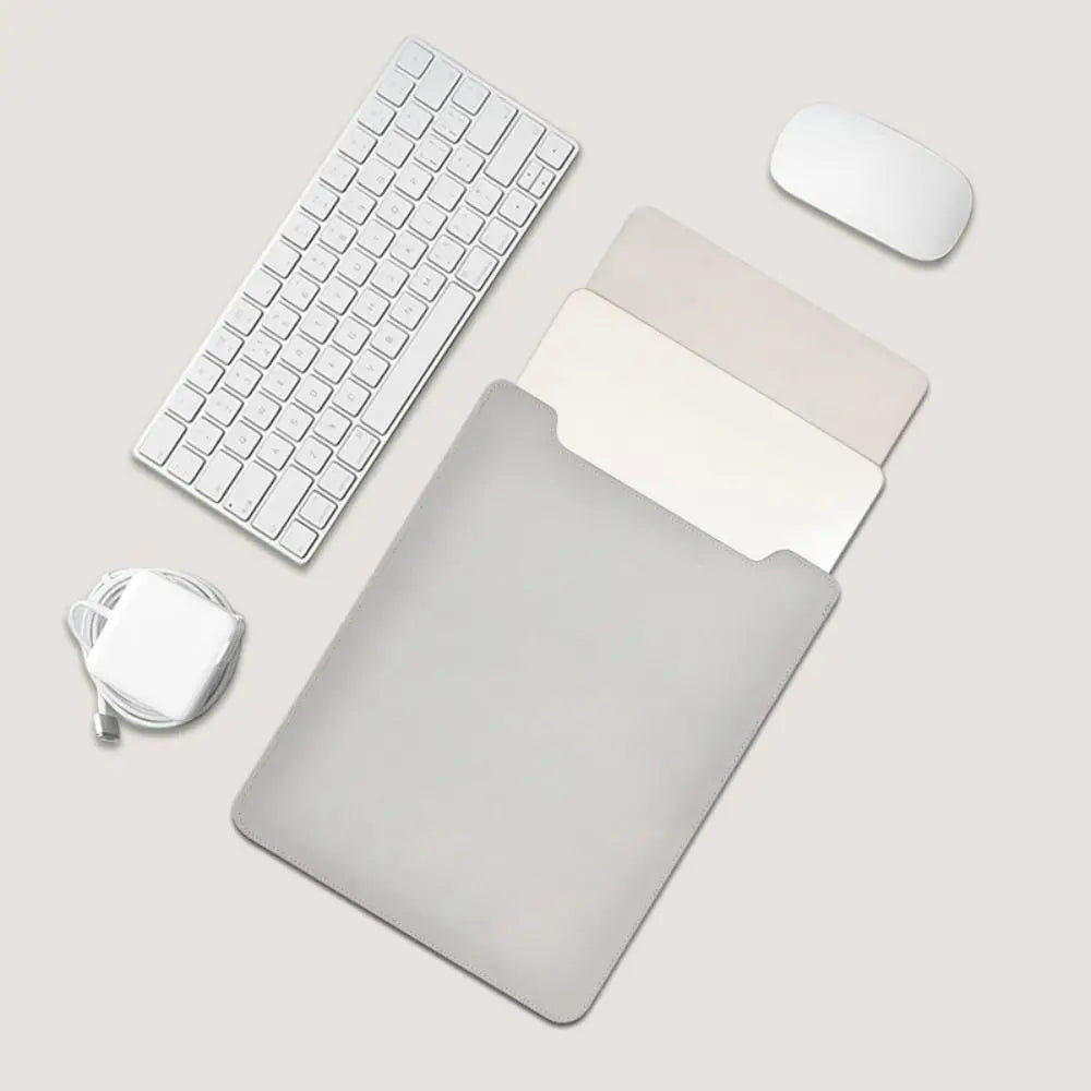 Velaro – Laptop sleeve 13–15 inch PU leer ultradun &amp; waterafstotend