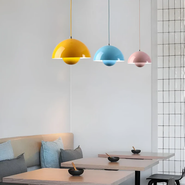 Lámpara colgante NordicBlossom – lámpara escandinava con pantalla en forma de flor y luz LED cálida