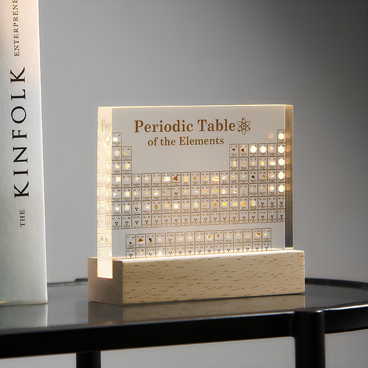 Elementa Verlichte Periodieke Tabel – Acryl display met houten voet &amp; 83 echte elementen