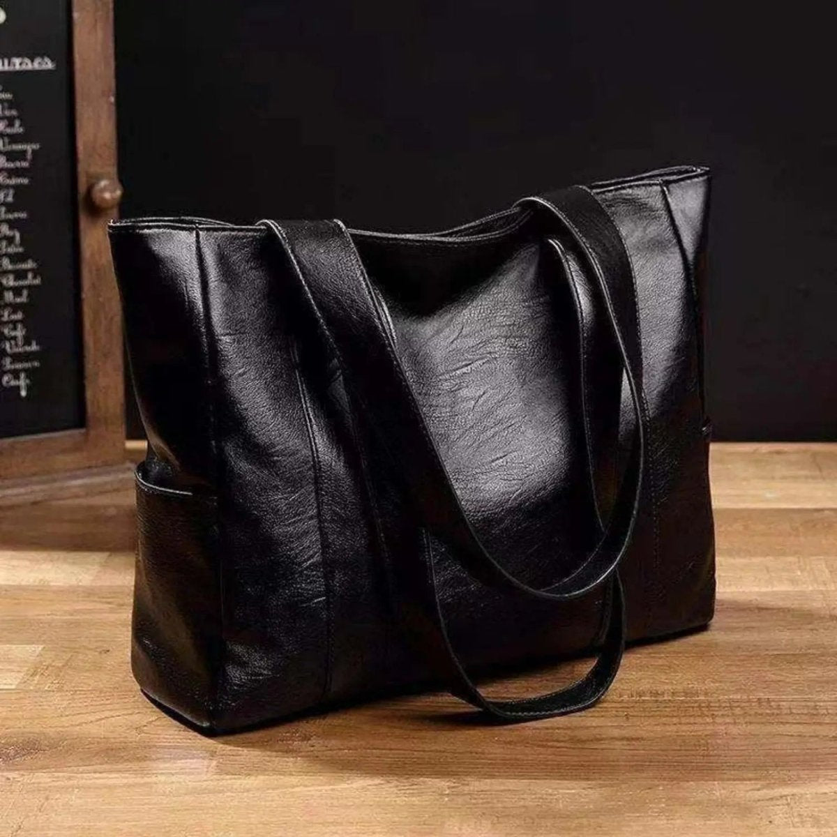 Bolso de hombro de cuero – Diseño espacioso, cierre de cremallera resistente y correa de transporte cómoda