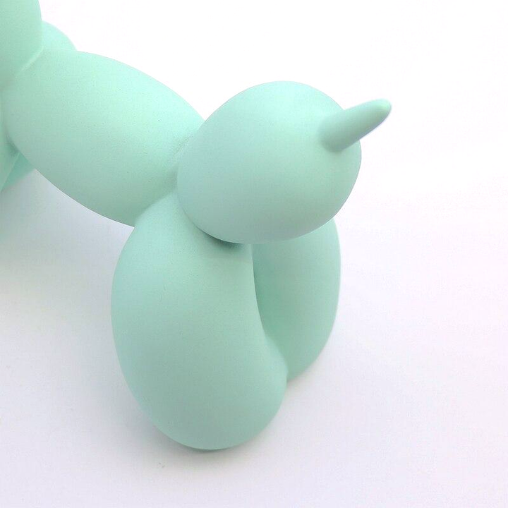 Canovo Ballonhond Figura – Hecho a mano en Poliresina con Acabado Mate en Colores Vivos