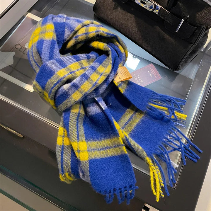 Sciarpa invernale Geruite – Ultra morbida, calda e con eleganti frange