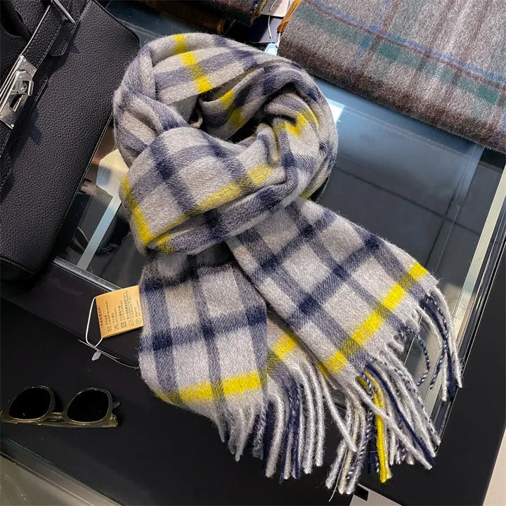 Sciarpa invernale Geruite – Ultra morbida, calda e con eleganti frange