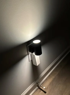 Wandlamp Stopcontact LED Dimbaar Dag Nacht Sensor 10W Warm Licht Slaapkamer Hal | Sansoti 3