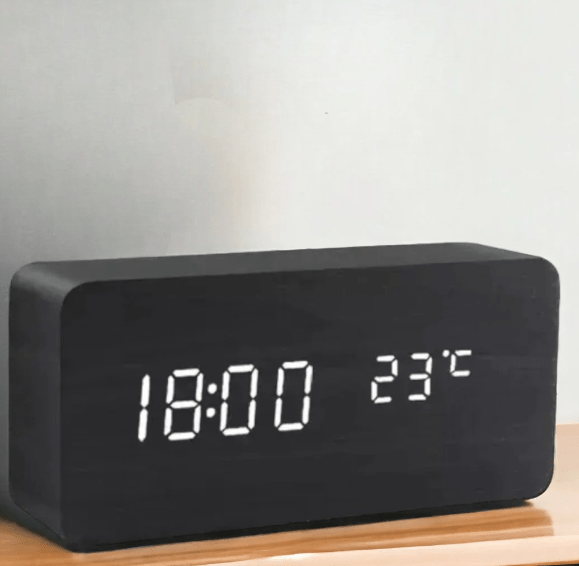 WoodSense | LED-Holzuhr mit Sprachsteuerung &amp; Anpassbarer Helligkeit | Stilvolles Design für Komfort 4