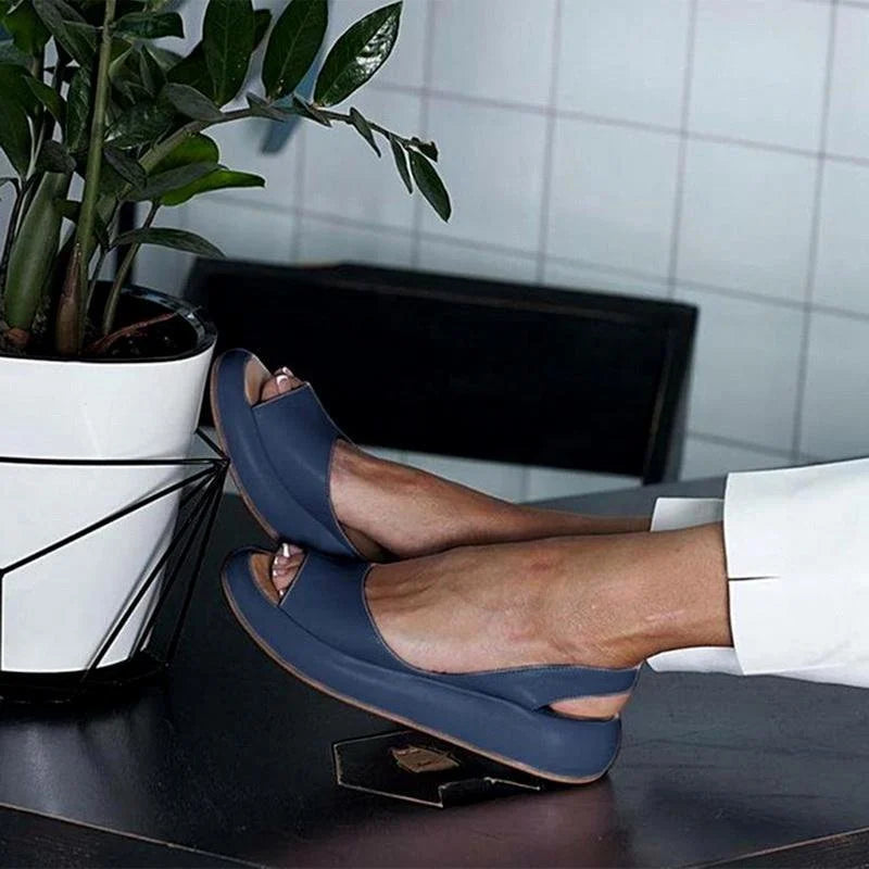 Zwarte Dames Sandalen met Voetbed en Lage Hak - Ademend en Lichtgewicht 4