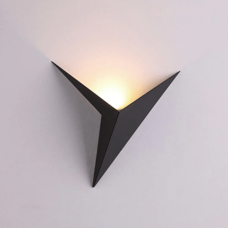 TRIGLOW – LED Triangle Wall Light Modern Design Vestragear