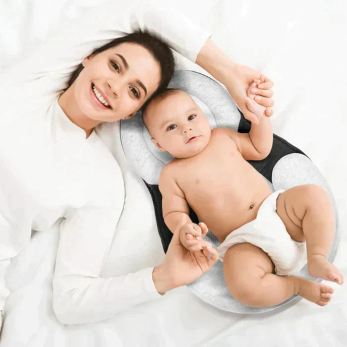 BabyEase Almohada Ergonómica – Previene Cabeza Plana (0–6 Meses)