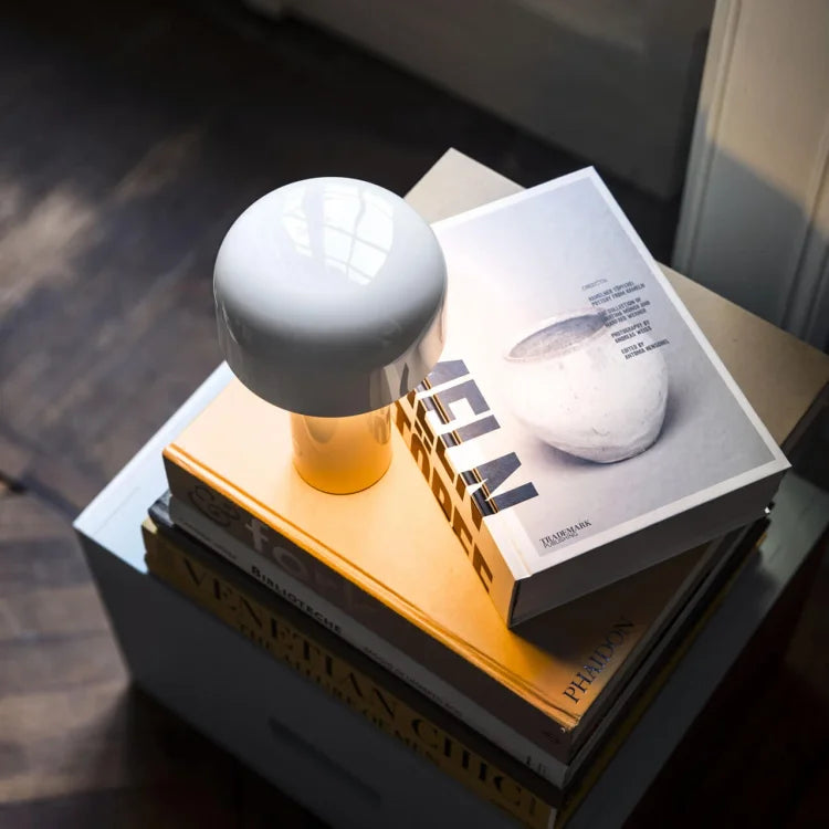 Lunavo HaloGleam Lámpara de Mesa – Inalámbrica, Recargable y Moderna Luz LED en Forma de Hongo