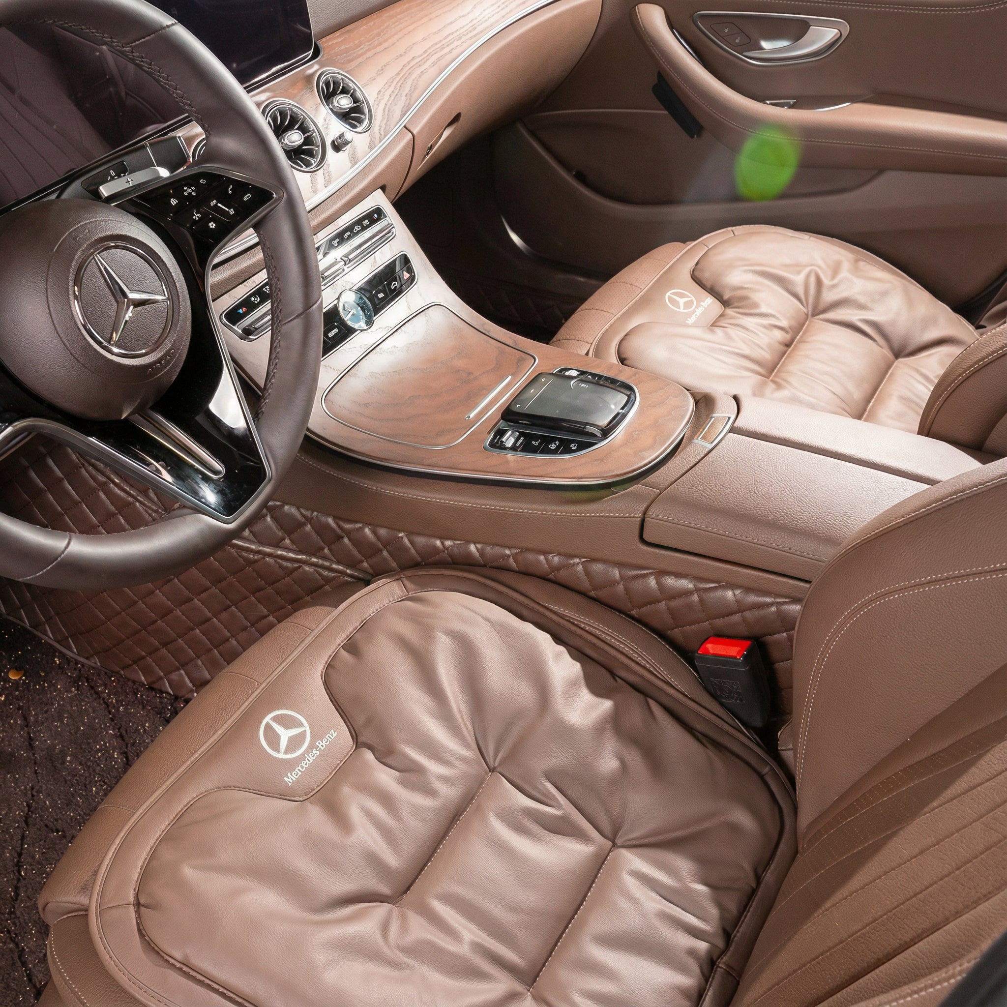 Coixí per a cadira de cotxe – Suport ergonòmic per seure, transpirable i antilliscant