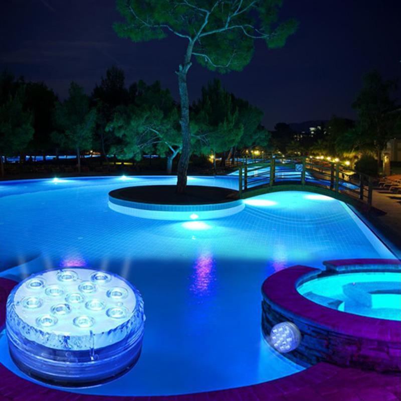 AquaGlow Waterdichte LED Verlichting – Oplaadbaar, Kleurrijk &amp; Geschikt voor Vijver of Zwembad (Copy) VestraGear
