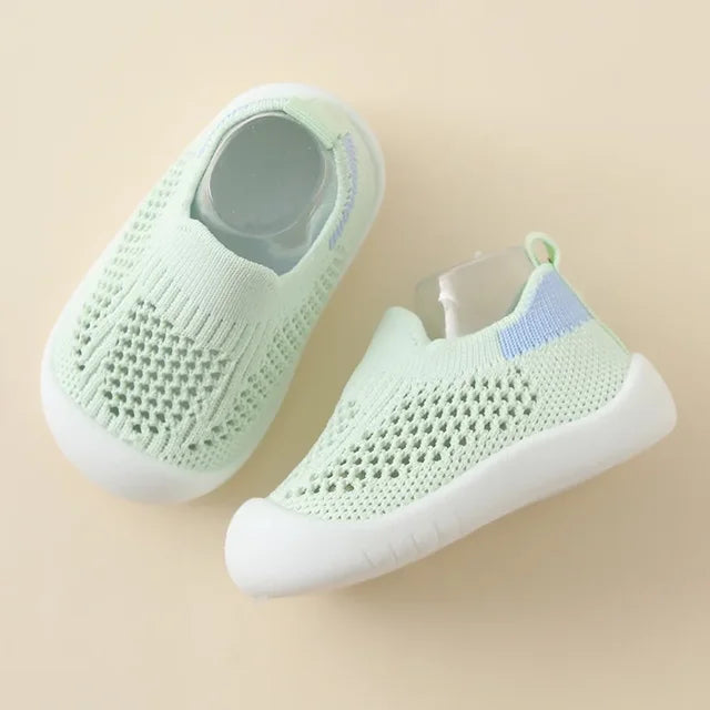 SecureStride Zapatillas infantiles – Zapatos deportivos impermeables con suela antideslizante y diseño ergonómico